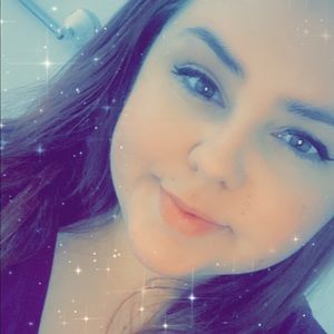 Meet your Posher, Gabrielle